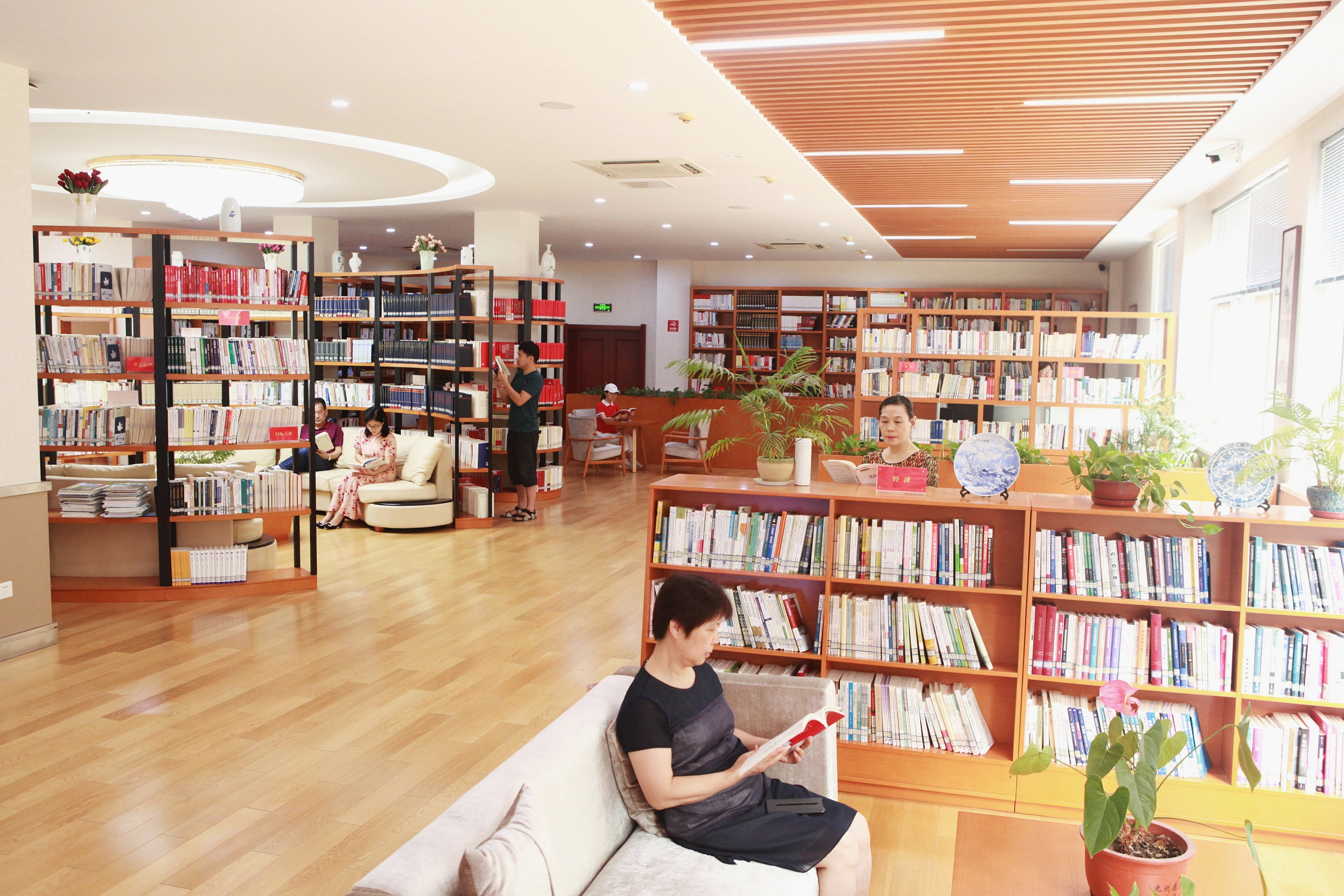 20220826-省委黨校（安徽行政學院）獲評2021年度十佳閱讀推廣空間3